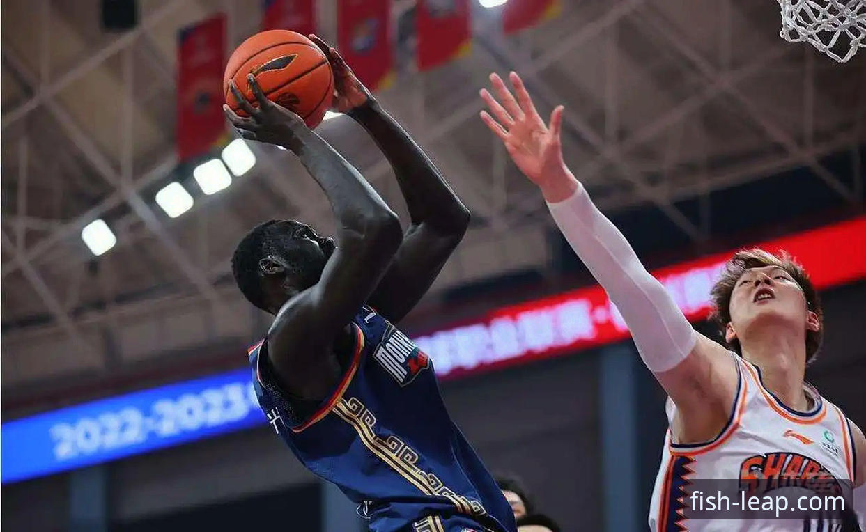 乐鱼体育互动体验 乐鱼体育平台深度复盘CBA焦点战操作教程:解锁皮特森38分逆转背后的数据密码